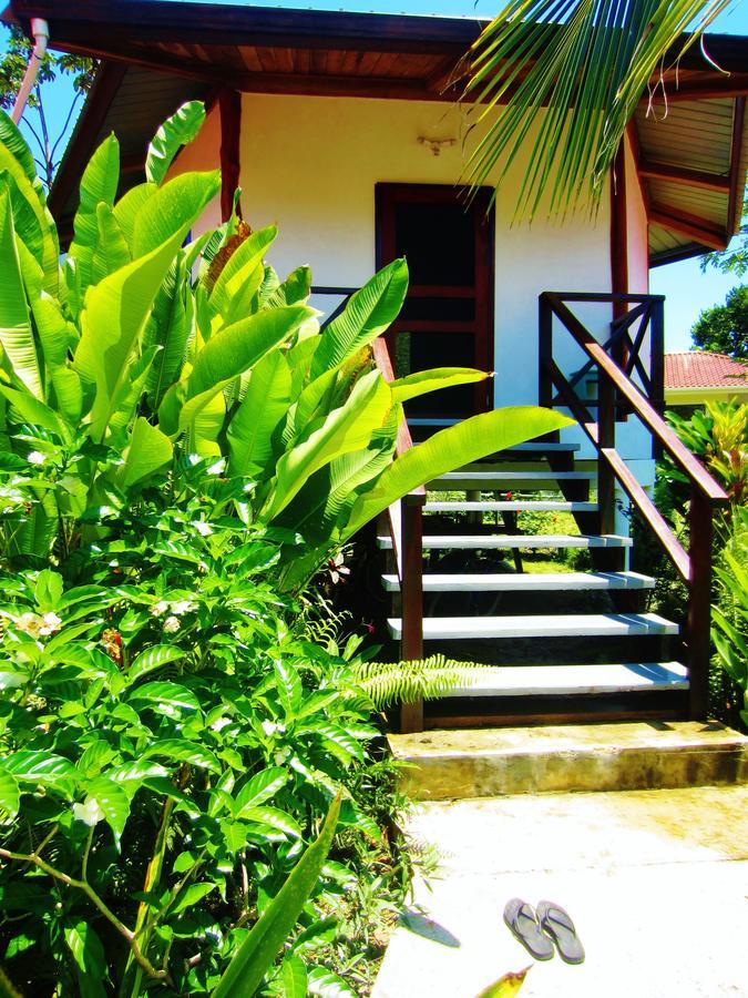 Casa Abundancyah B&B Бокас дел Торо Екстериор снимка