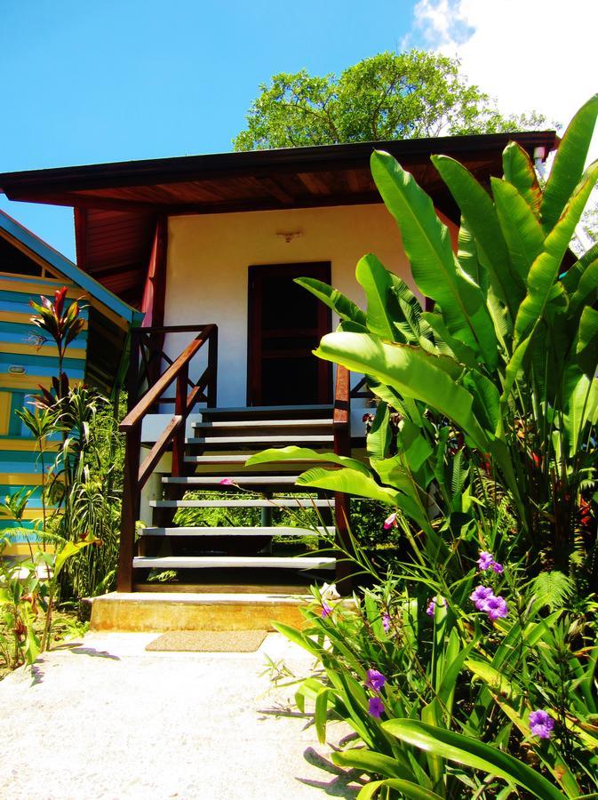 Casa Abundancyah B&B Бокас дел Торо Екстериор снимка